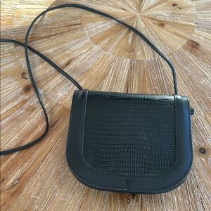 Elegant Black Crossbody Bag